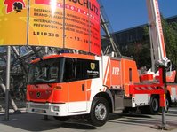 Dateiname=interschutz-leipzig-2010-mo-079.jpg
Dateigröße=63KB
Abmessungen: 549x411
hinzugefügt am: 08. Juni 2010 interschutz-leipzig-2010-mo-079.jpg
