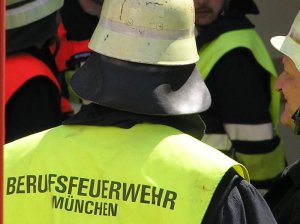 Bedarfsplan Berufsfeuerwehr Strategische Planung ist bei der Berufsfeuerwehr weit verbreitet, im ehrenamtlichen Bereich aber häufig kein Thema