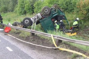 LKW Unfall Feuerwehr