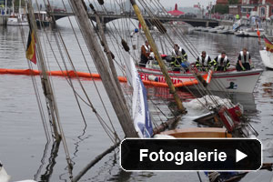 Segelschiff gekentert