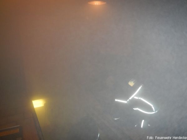 Dampf Feuerwehreinsatz Atemschutz