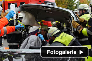 Verkehrsunfall Dach entfernen