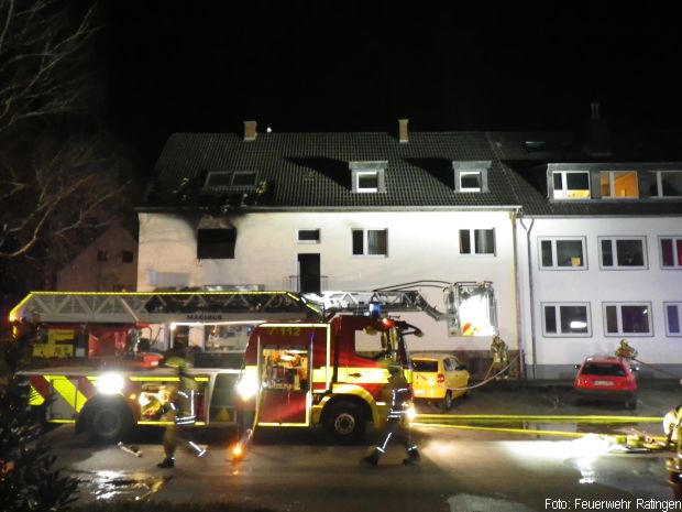 Wohnhausbrand Vollbrand Feuerwehr