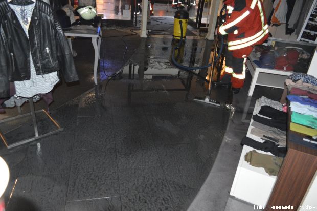 Brand Modegeschäft Schaden