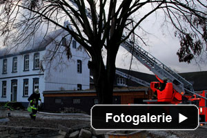dachstuhlbrand-feuerwehr-essen-teaser