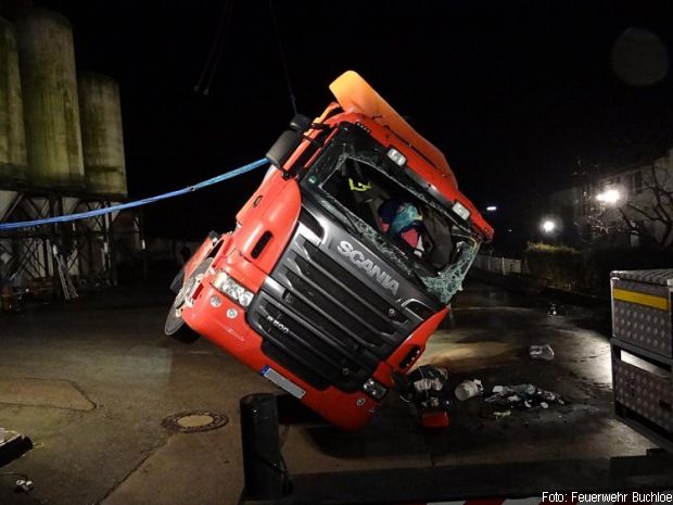 Kunstdünger Feuerwehr Lkw