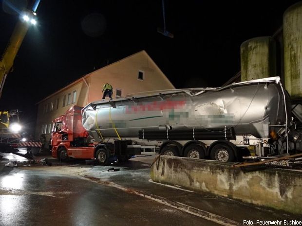 Kunstdünger Feuerwehr Lkw