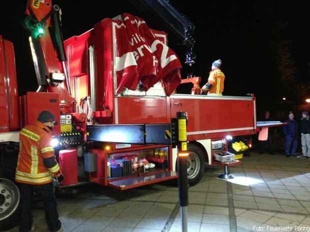 Feuerwehr Pöring V-LKW