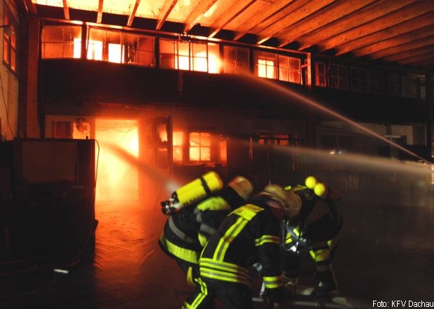 Großbrand Schreinerei Taxa