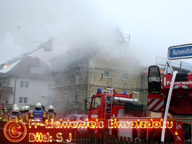 Dachstockbrand Dachstuhl Feuer