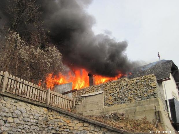 Explosionen Brand Einfamilienhaus