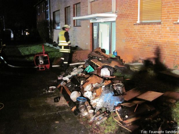 Kellerbrand Innenangriff Feuerwher