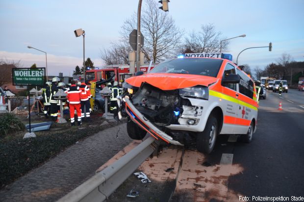 Unfall Einsatzfahrt Notarzt