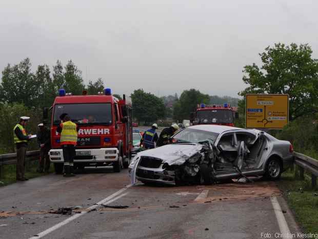 Unfall Auto Feuerwehr