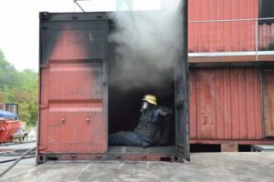 ausbilder-realbrand-flashover-3